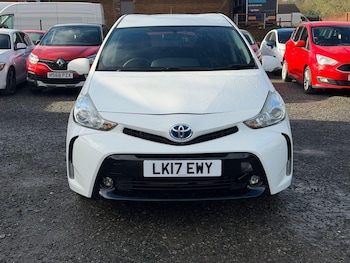 Used Toyota Prius+ 2017 for sale - 78245054: Photo