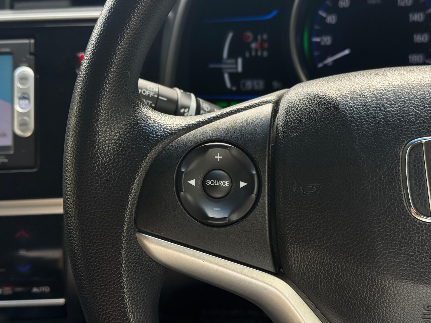 Used Honda Fit for sale - 78220038: Photo 27