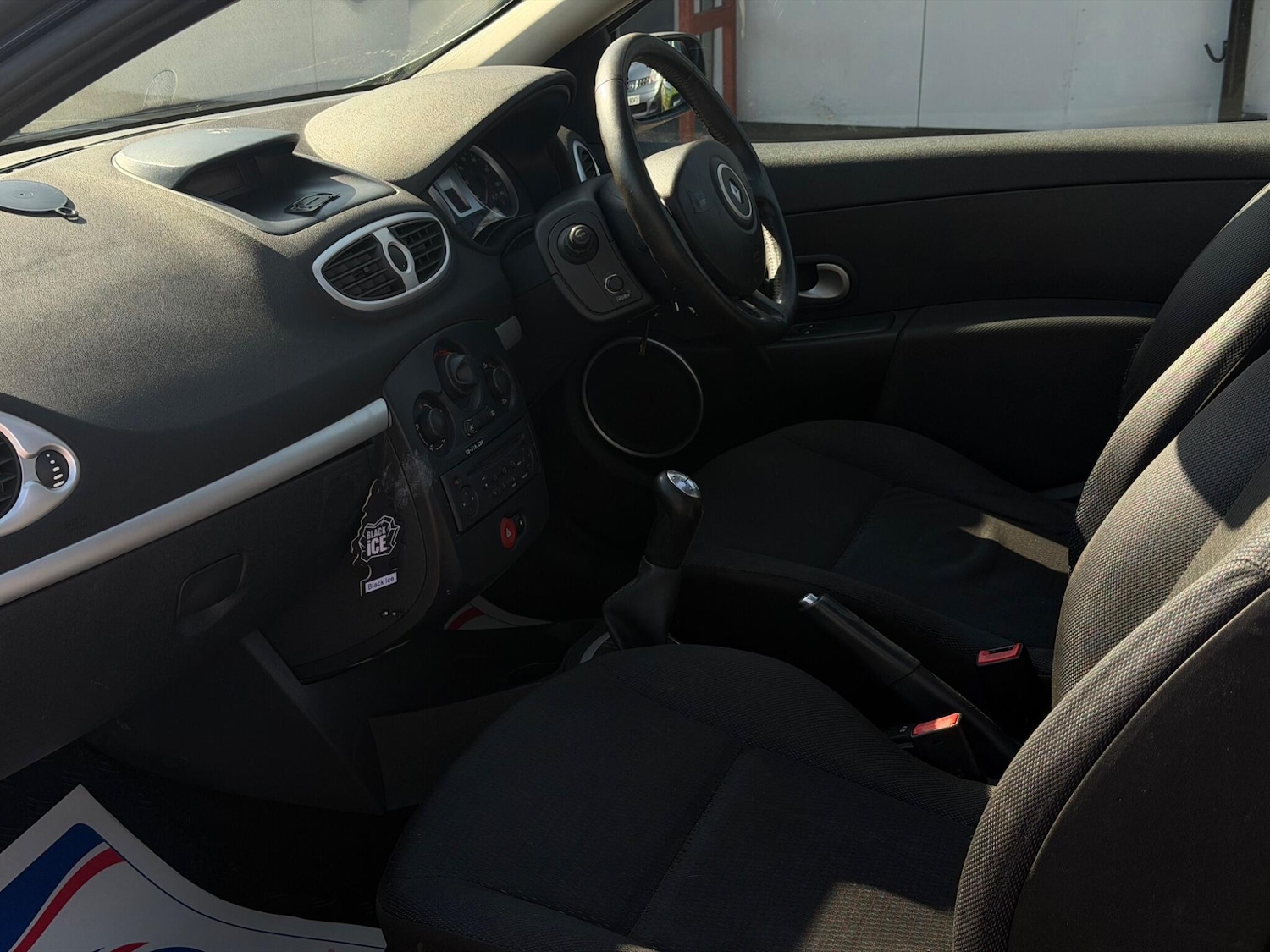 Used Renault Clio 2008 for sale - 77939515: Photo 14