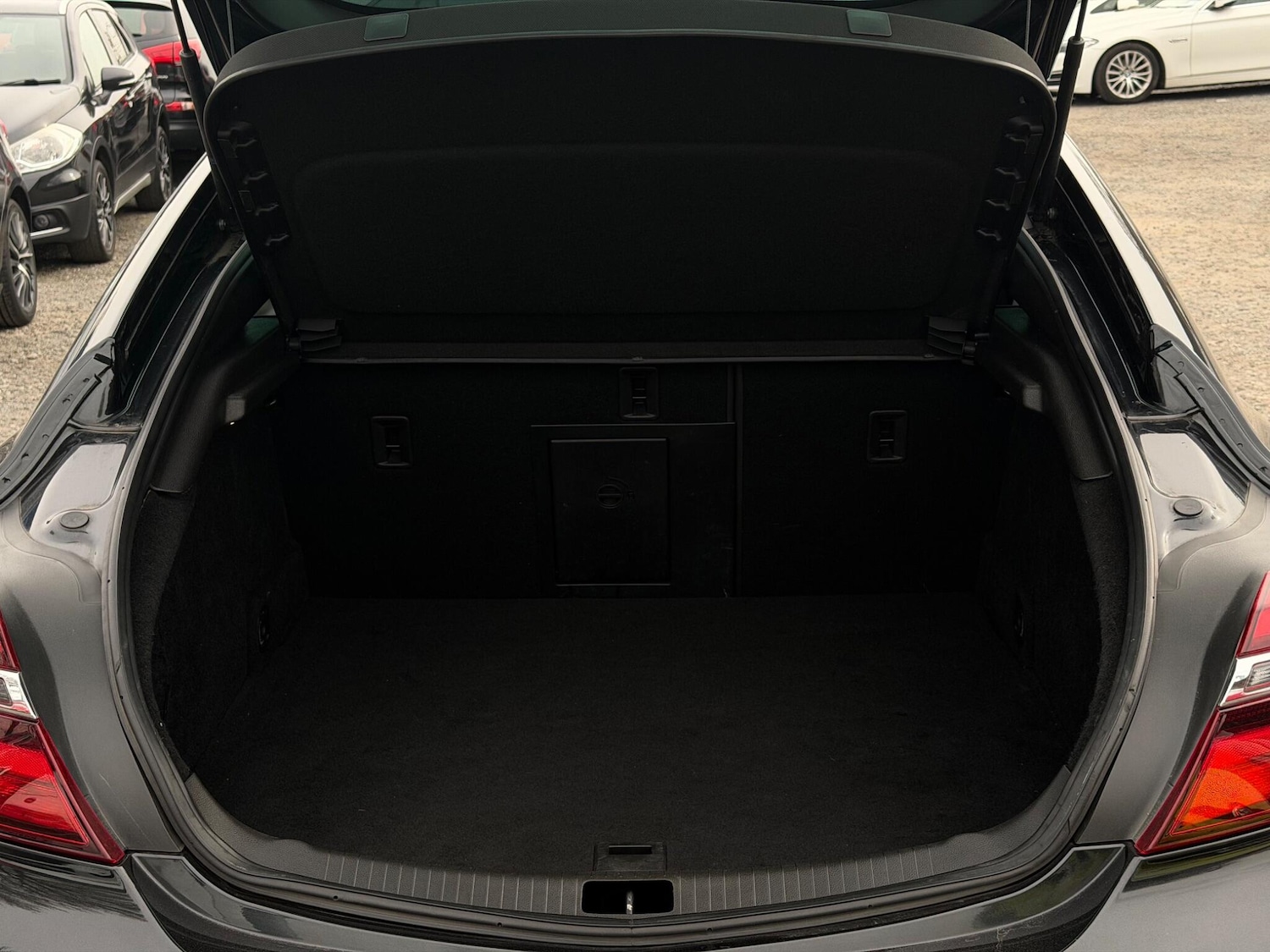 Used Vauxhall Insignia for sale - 77993103: Photo 15