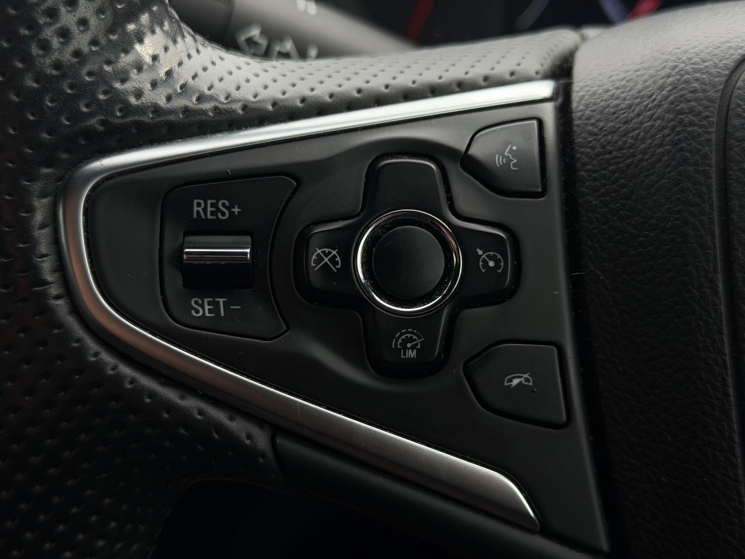 Used Vauxhall Insignia for sale - 77993103: Photo 25