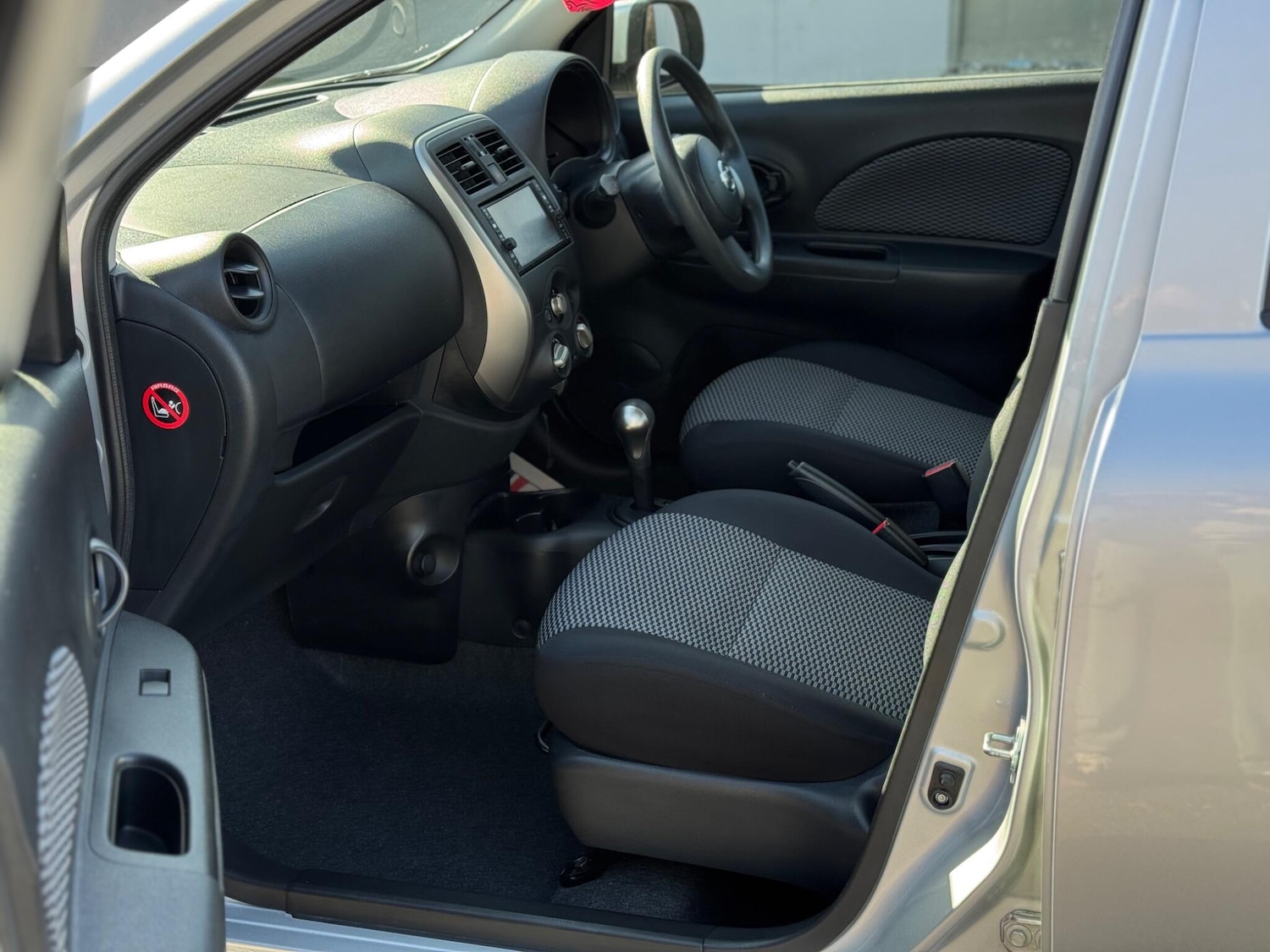 Used Nissan Micra for sale - 77824077: Photo 15