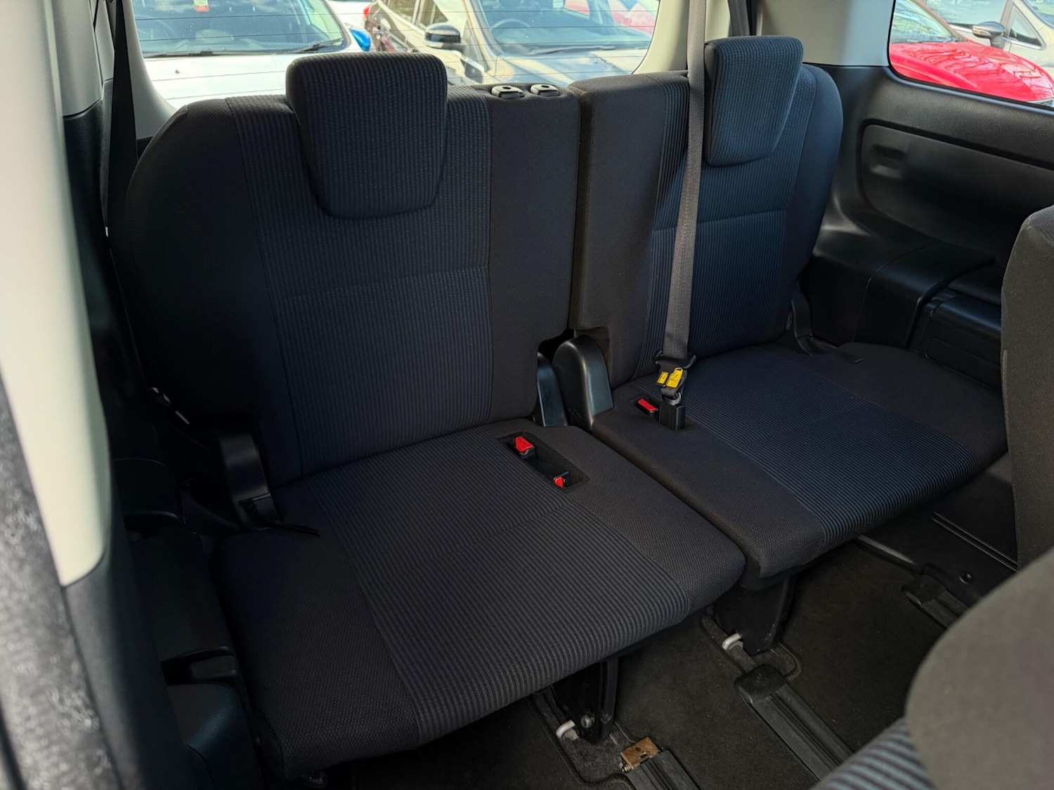 Used Toyota Noah 2026 for sale - 77939816: Photo 12