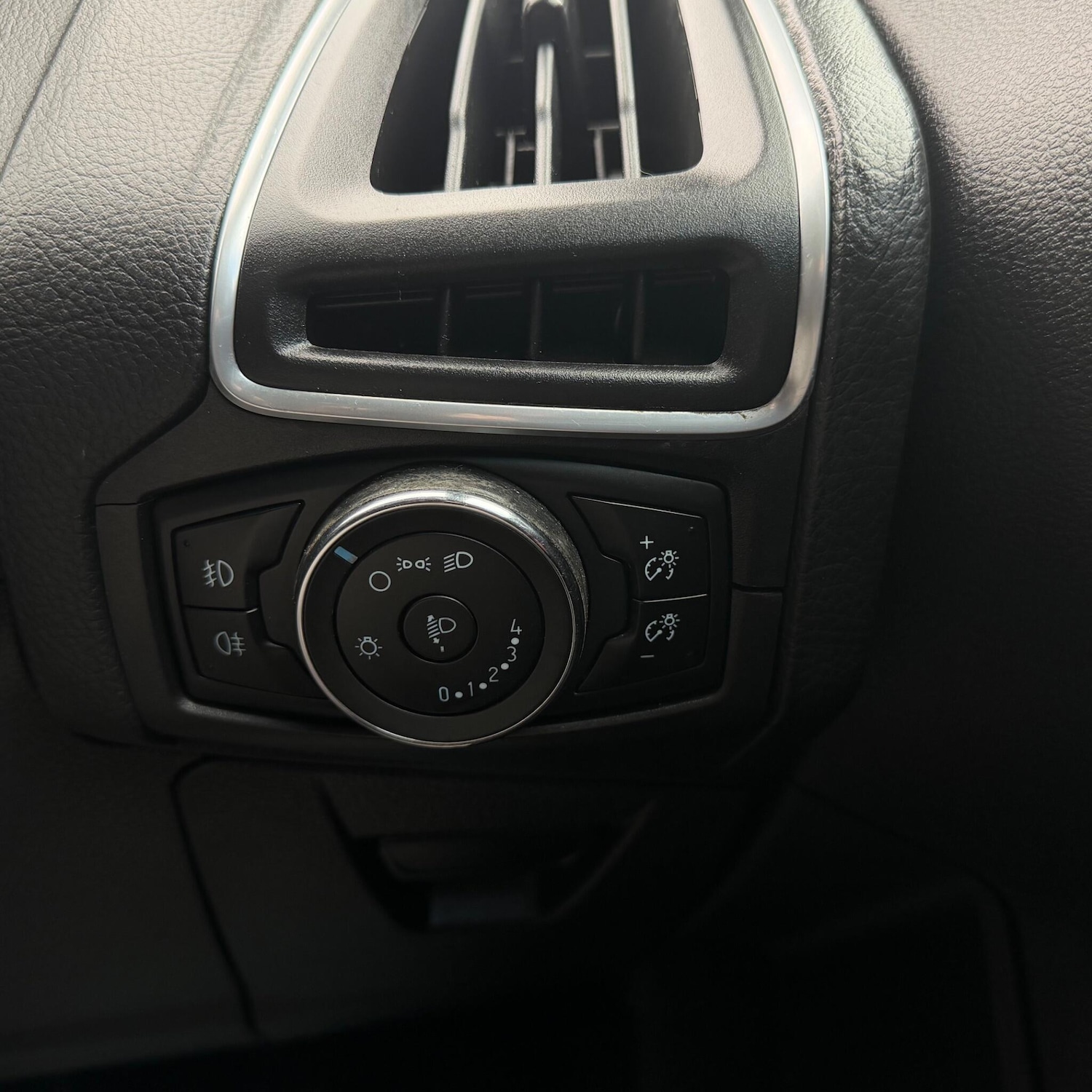 Used Ford Focus 2012 for sale - 78071972: Photo 22