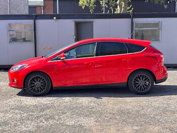 Used Ford Focus 2014 for sale - 78375910: Photo