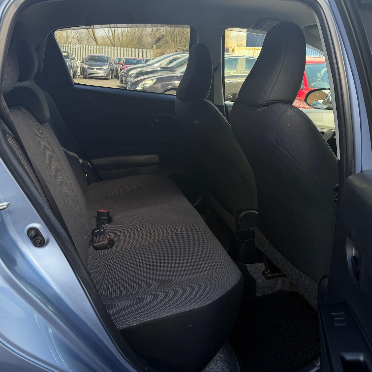 Used Toyota Vitz 2025 for sale - 78086025: Photo 12