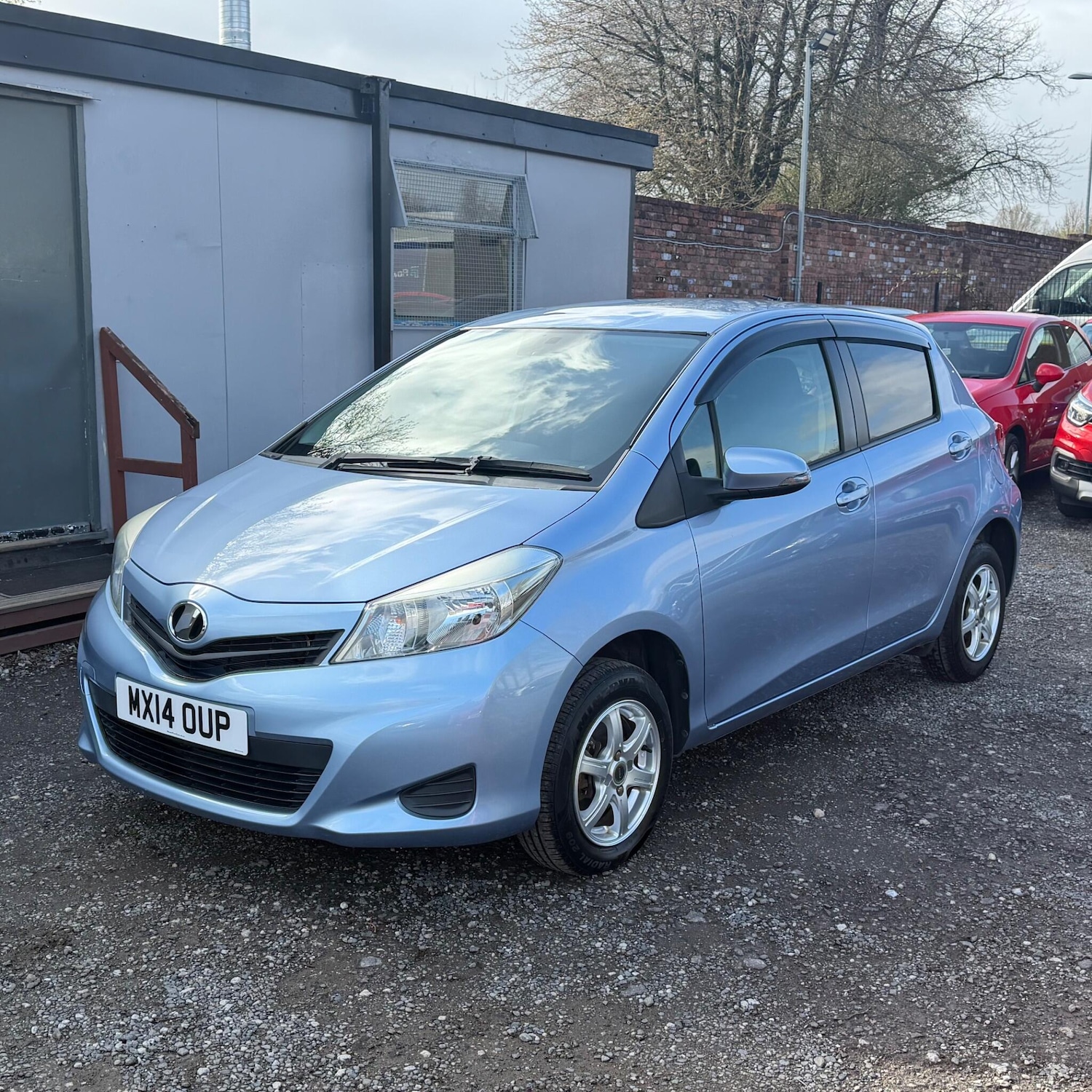 Used Toyota Vitz 2025 for sale - 78086025: Photo 3