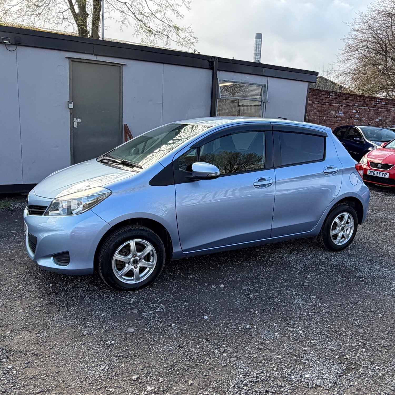 Used Toyota Vitz 2025 for sale - 78086025: Photo 4