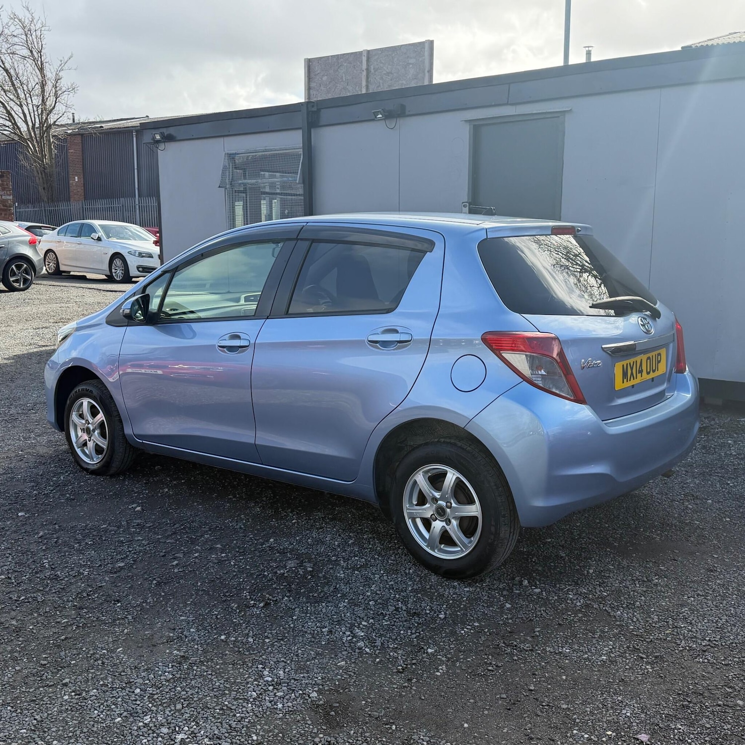 Used Toyota Vitz 2025 for sale - 78086025: Photo 5