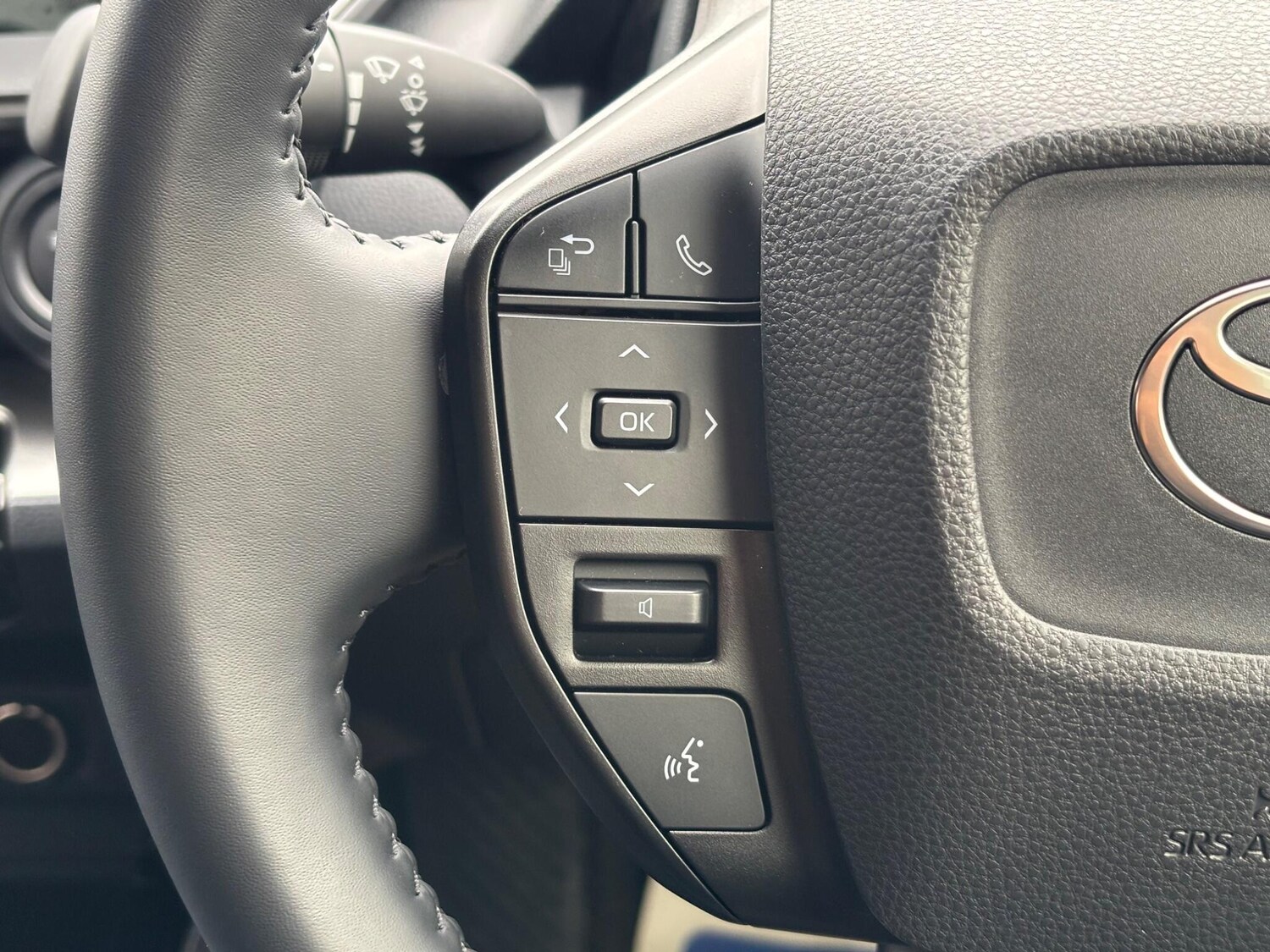 Used Toyota Prius for sale - 77823903: Photo 17