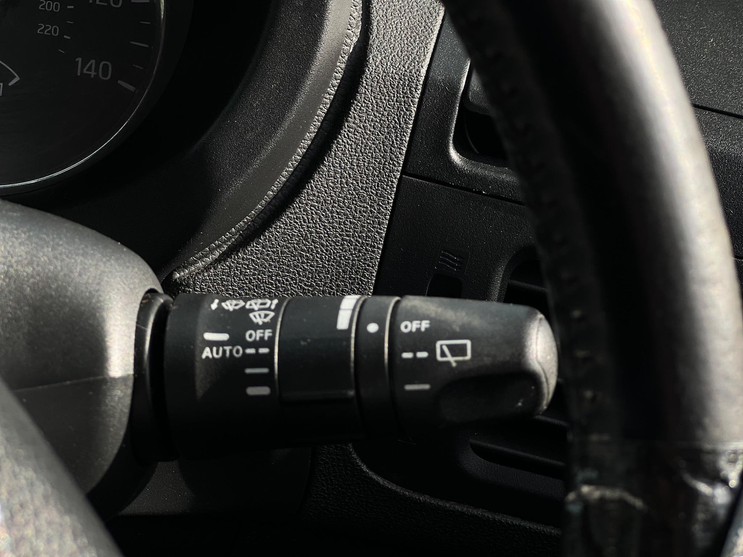 Used Nissan X-Trail 2011 for sale - 77925935: Photo 24