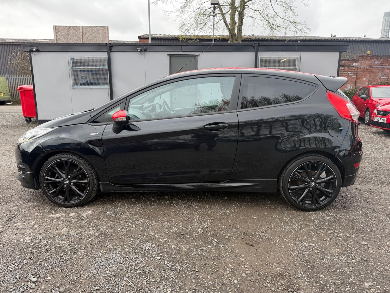 Used Ford Fiesta 2017 for sale - 78046830: Photo 3