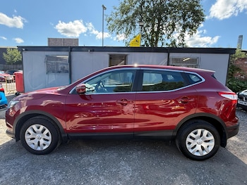 Used Nissan Qashqai 2015 for sale - 79373327: Photo