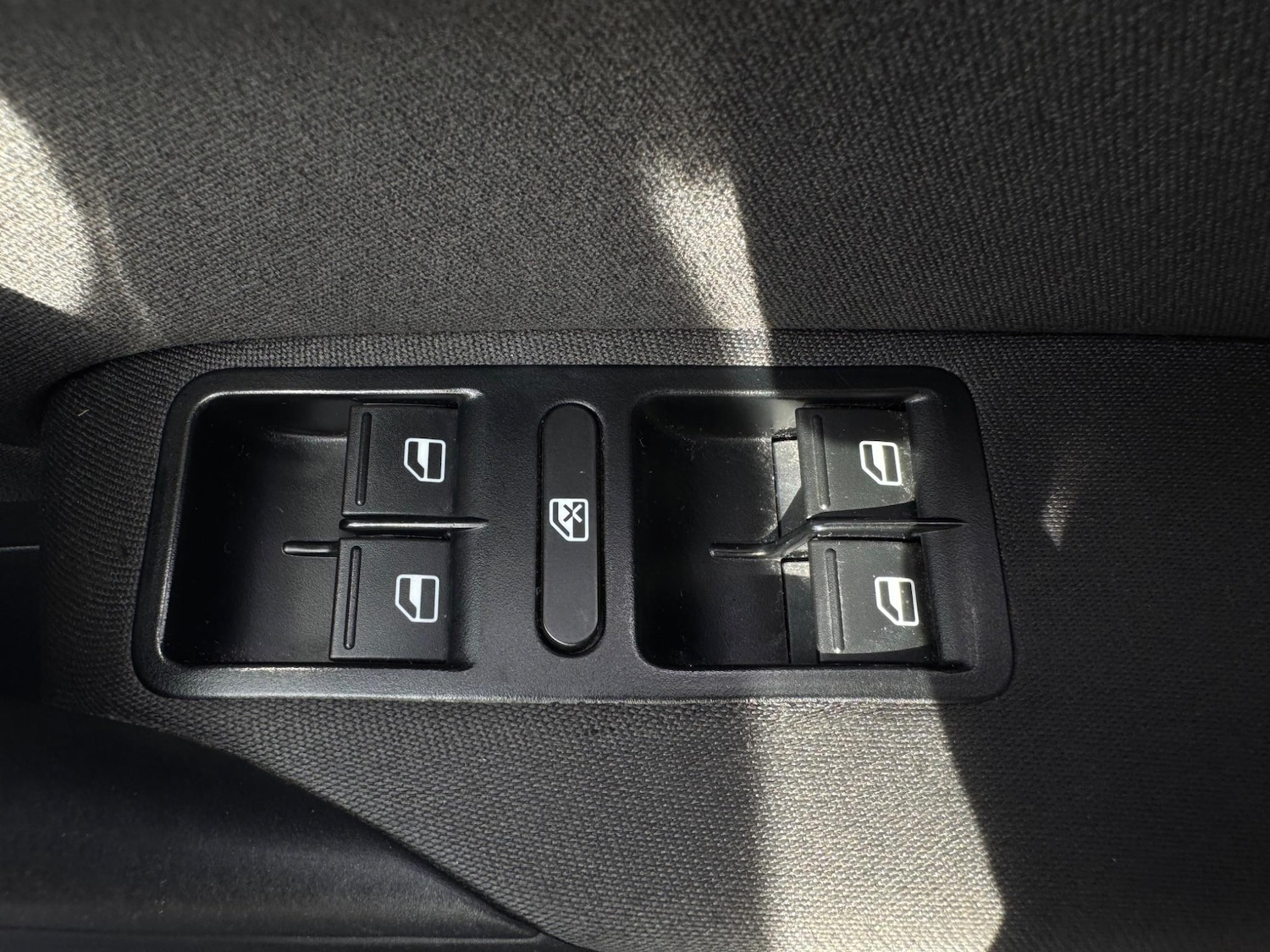 Used Volkswagen Polo for sale - 77823884: Photo 29