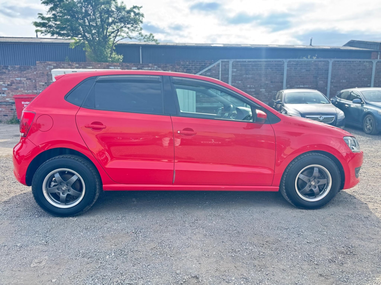 Used Volkswagen Polo for sale - 77823884: Photo 8