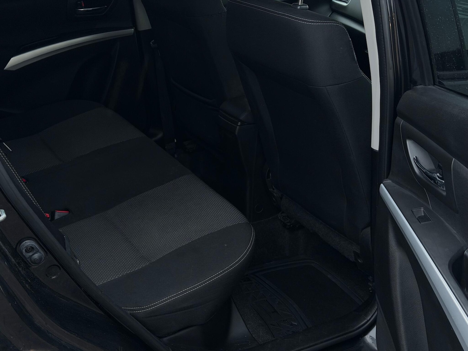 Used Suzuki SX4 S-Cross for sale - 77824246: Photo 10