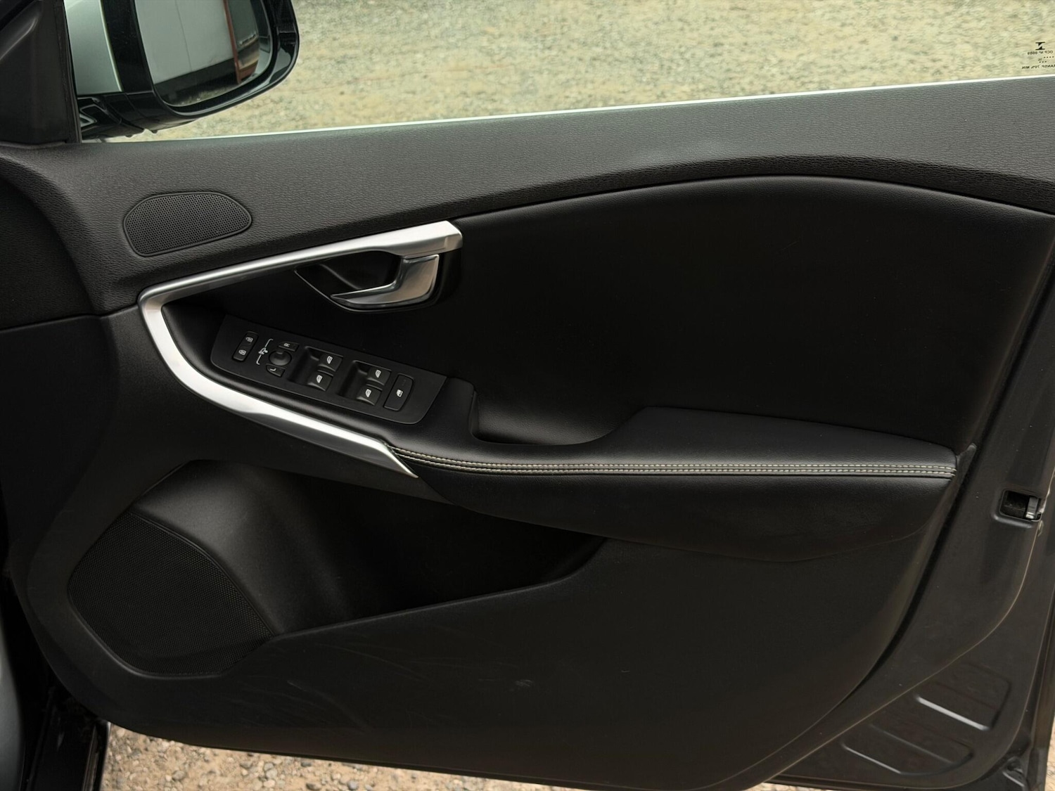 Used Volvo V40 for sale - 77992872: Photo 9