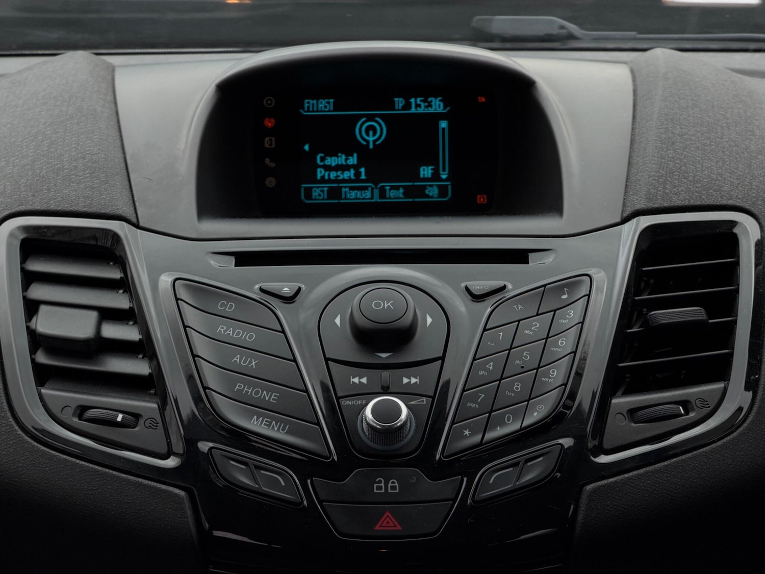 Used Ford Fiesta for sale - 77824402: Photo 18