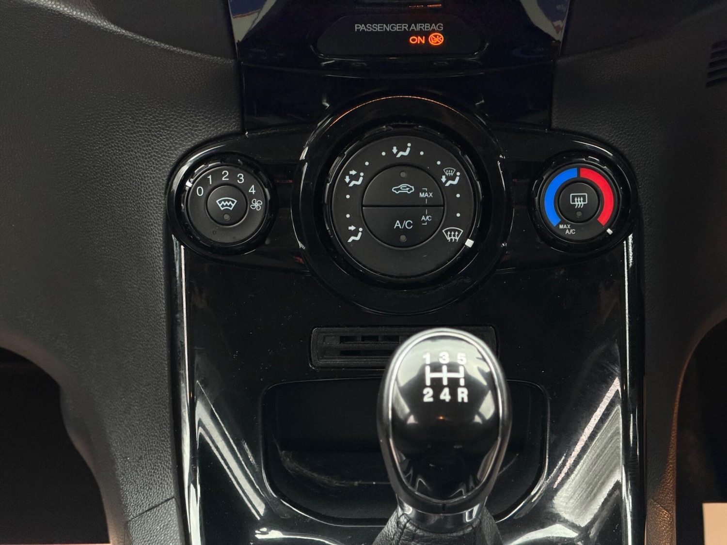 Used Ford Fiesta for sale - 77824402: Photo 19