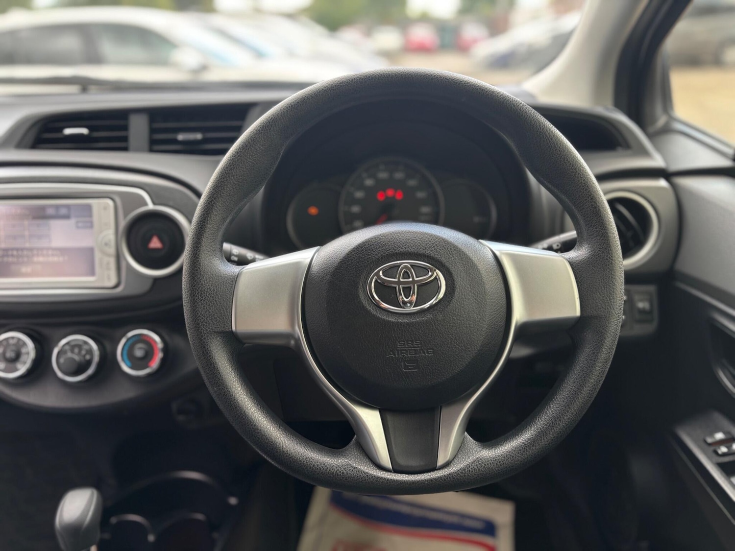 Used Toyota Yaris for sale - 77823814: Photo 24