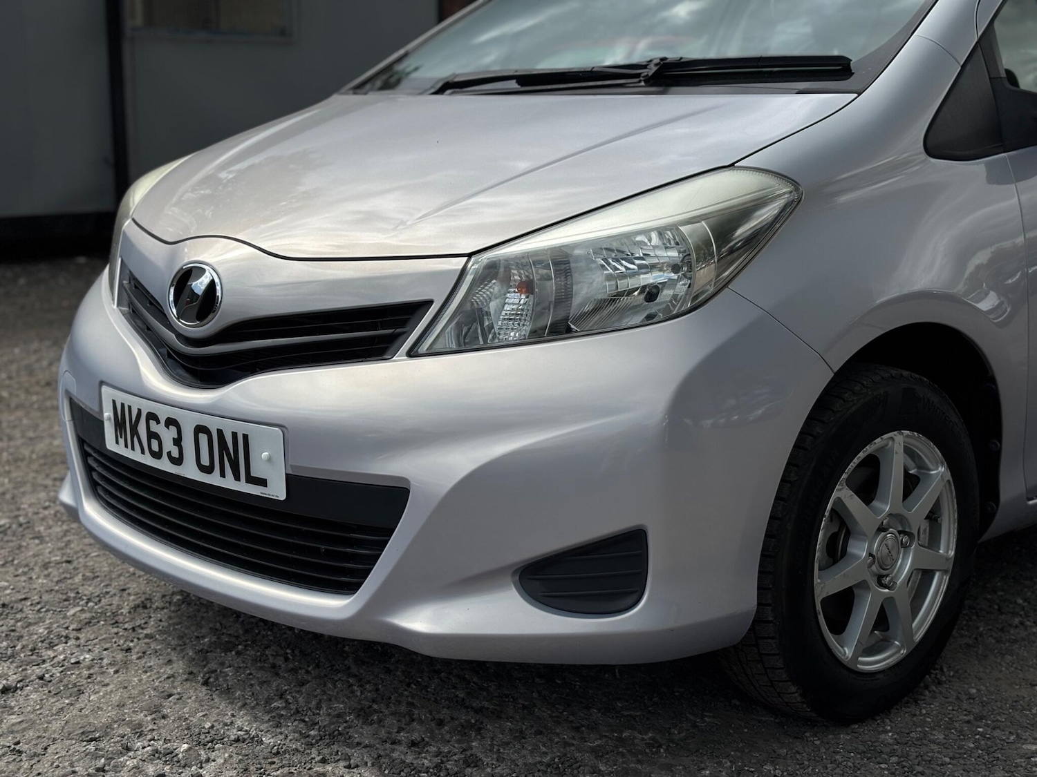 Used Toyota Yaris for sale - 77823814: Photo 31