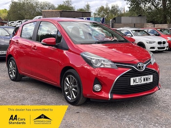 Used Toyota Yaris 2015 for sale - 78548950: Photo