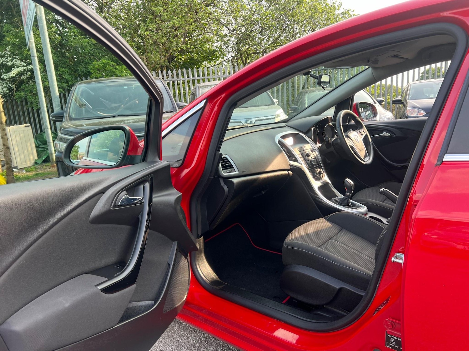 Used Vauxhall Astra 2015 for sale - 77823879: Photo 19