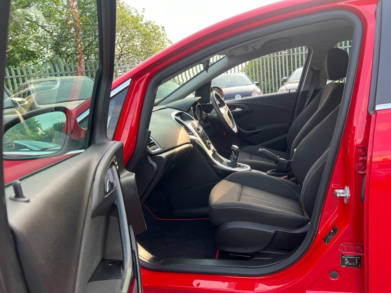 Used Vauxhall Astra 2015 for sale - 77823879: Photo 20