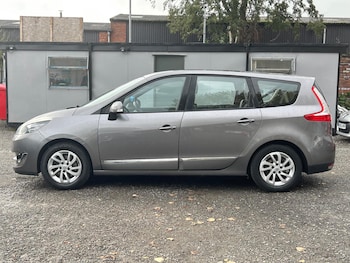 Used Renault Grand Scenic 2013 for sale - 77825287: Photo