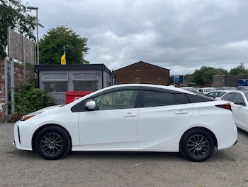 Used Toyota Prius 2021 for sale - 79316224: Photo