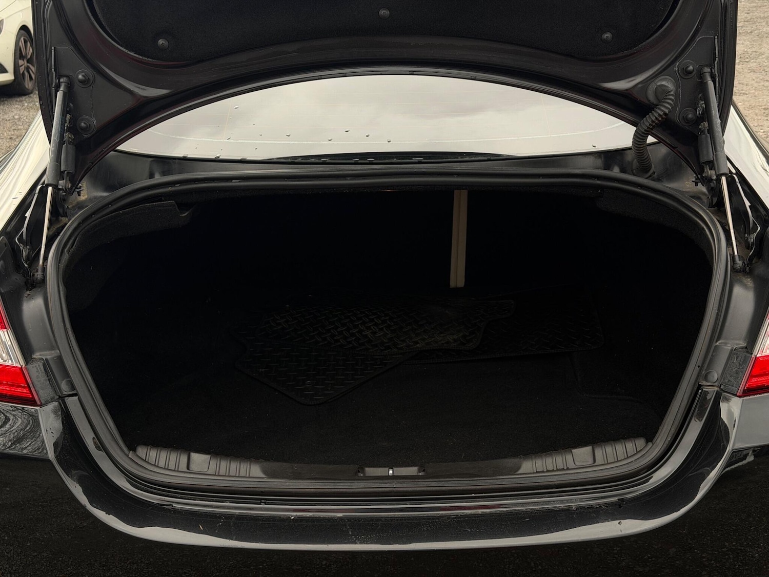 Used Jaguar XF 2014 for sale - 77909782: Photo 12