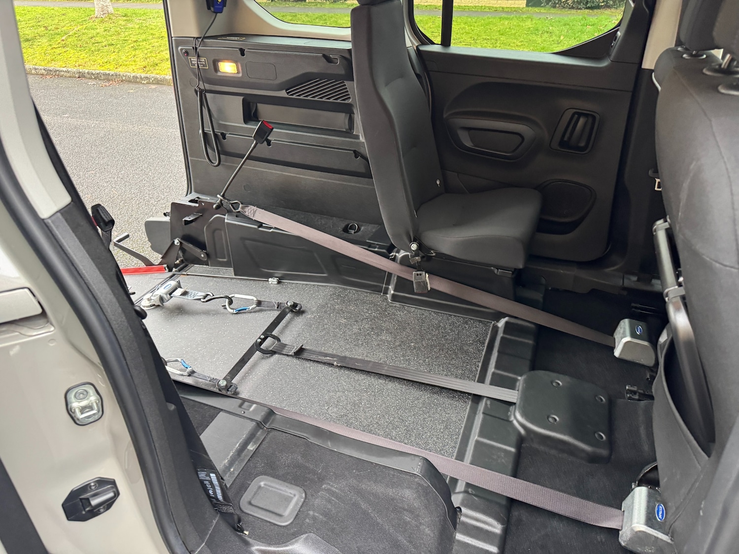 Used Peugeot Rifter 2022 for sale - 77208581: Photo 11