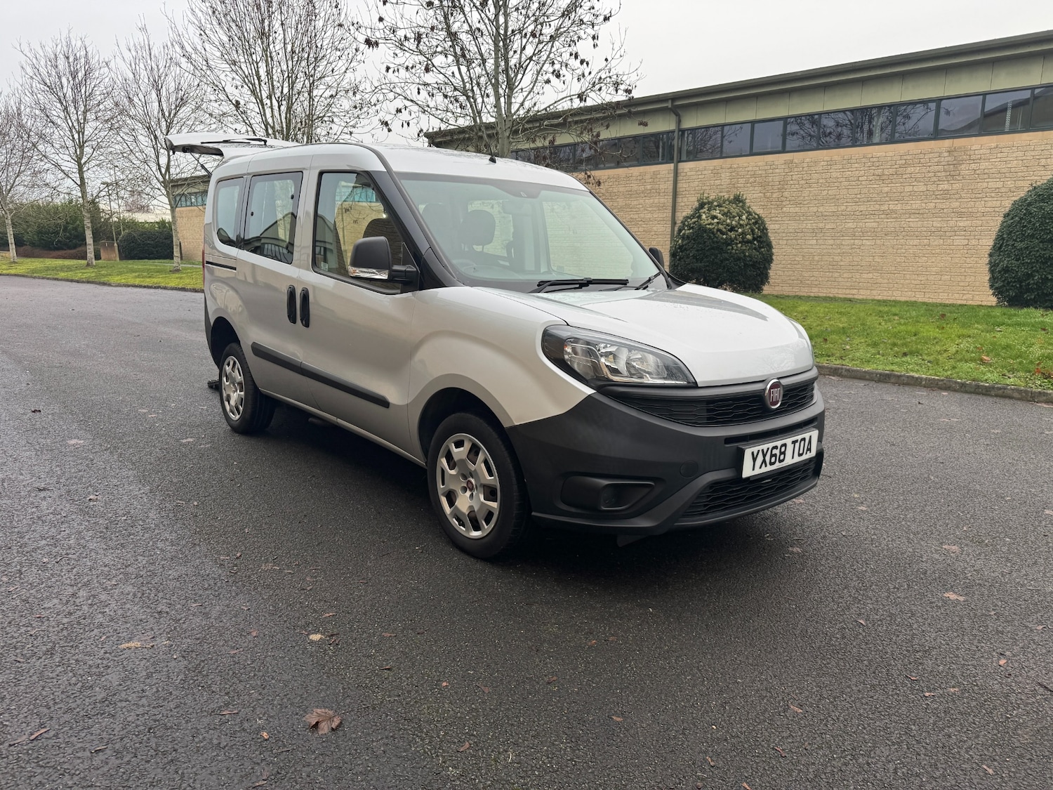 Used Fiat Doblo 2018 for sale - 77113091: Photo 2