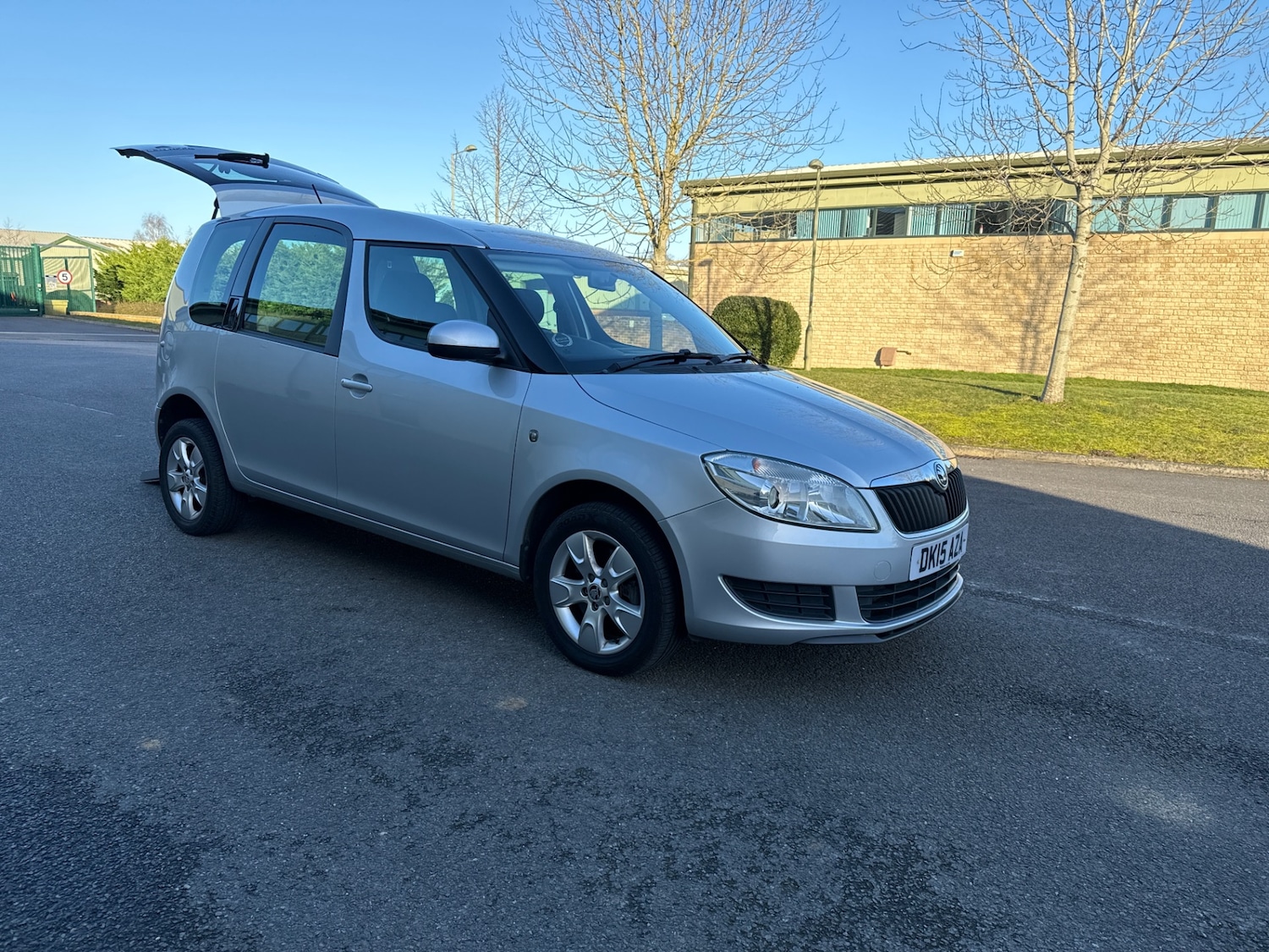 Used Skoda Roomster 2015 for sale - 77951041: Photo 4