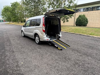 Used Ford Tourneo Connect 2021 for sale - 79801323: Photo