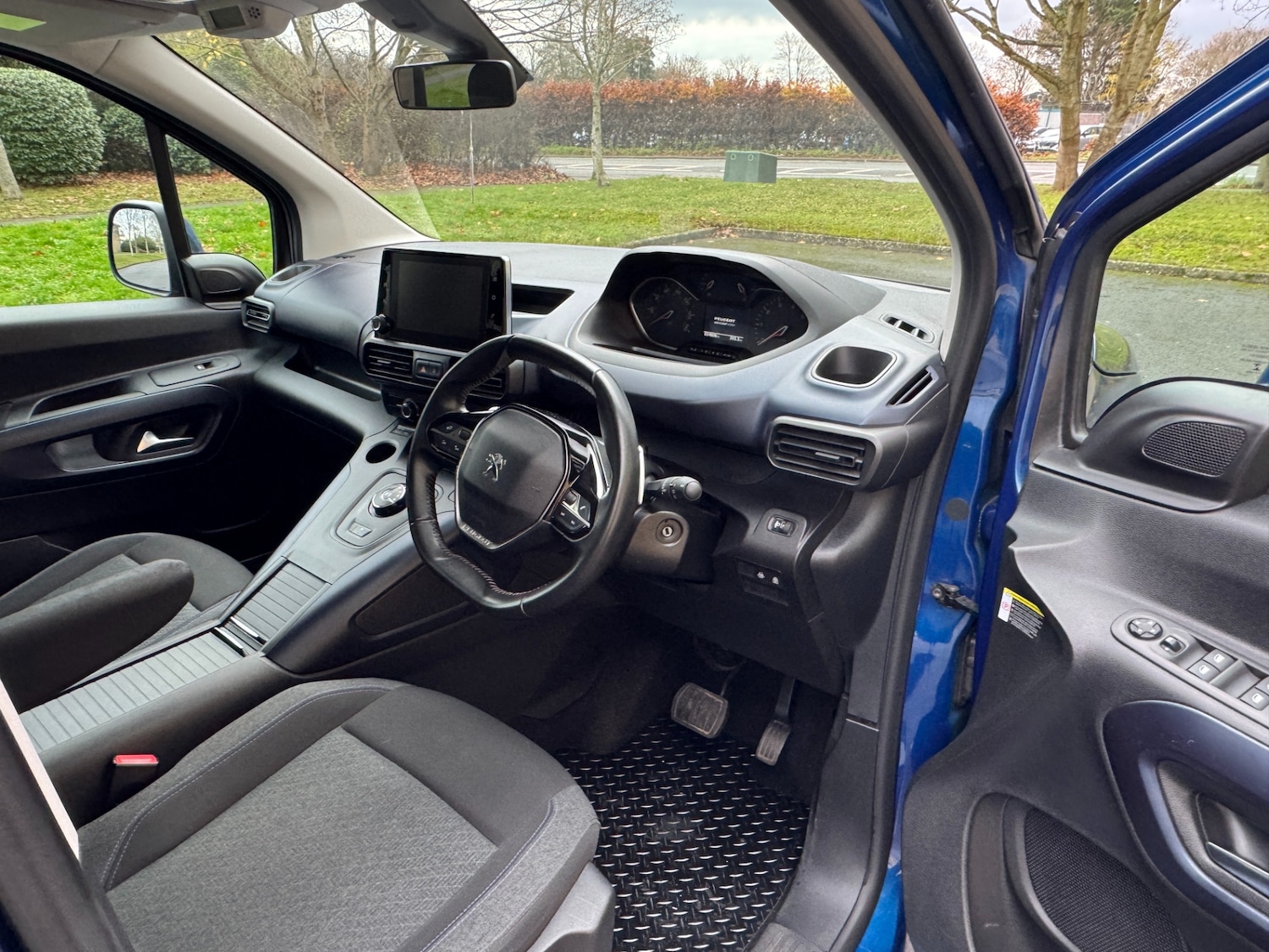 Used Peugeot Rifter 2021 for sale - 76706204: Photo 11