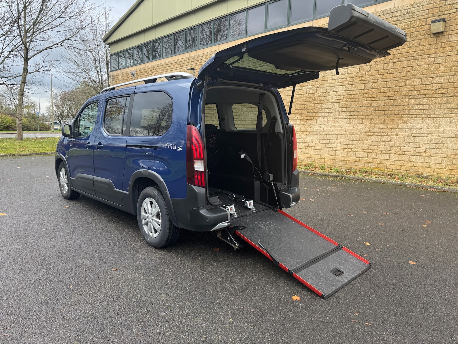 Used Peugeot Rifter 2021 for sale - 76706204: Photo 6