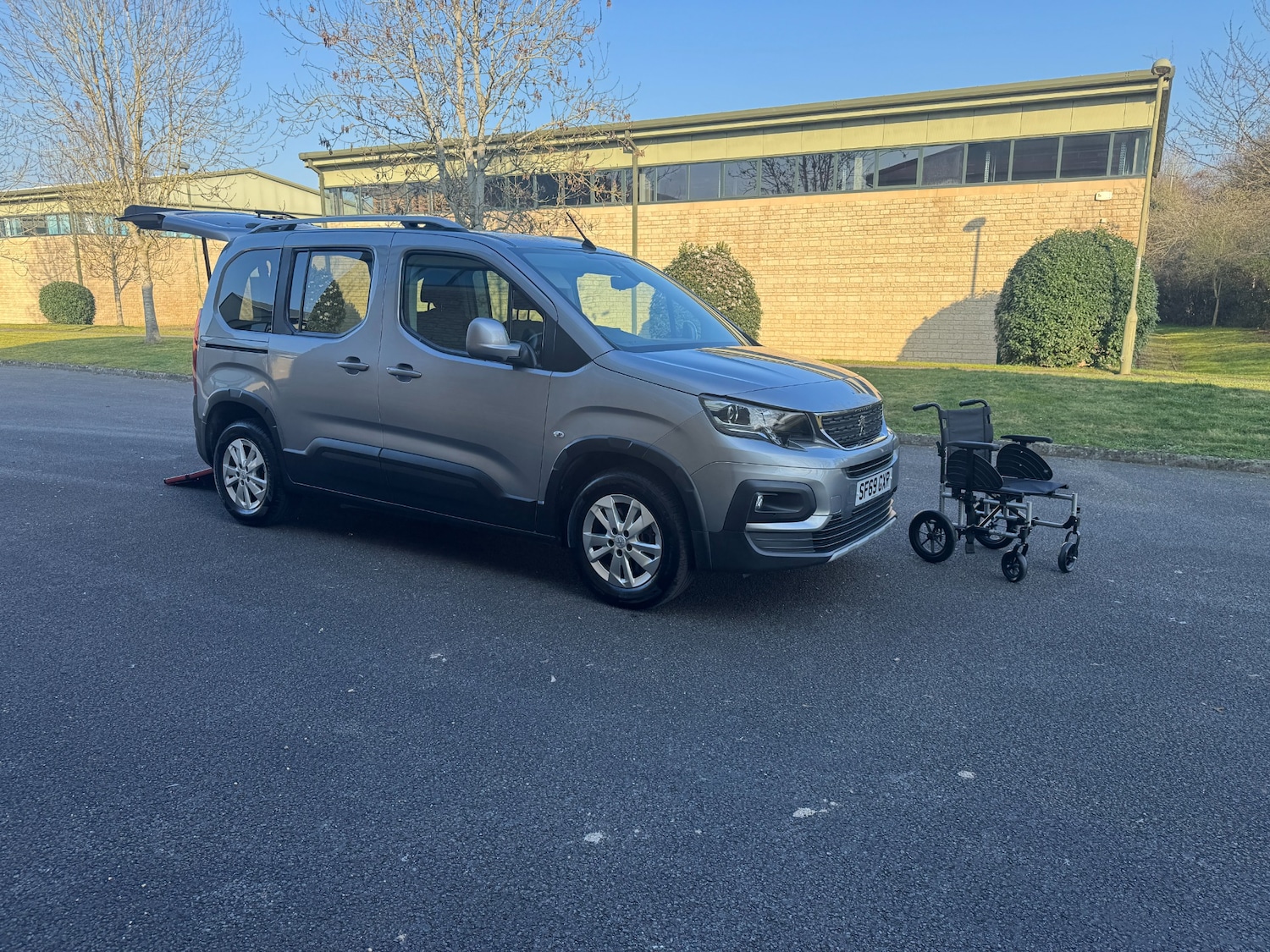 Used Peugeot Rifter 2019 for sale - 77760752: Photo 2