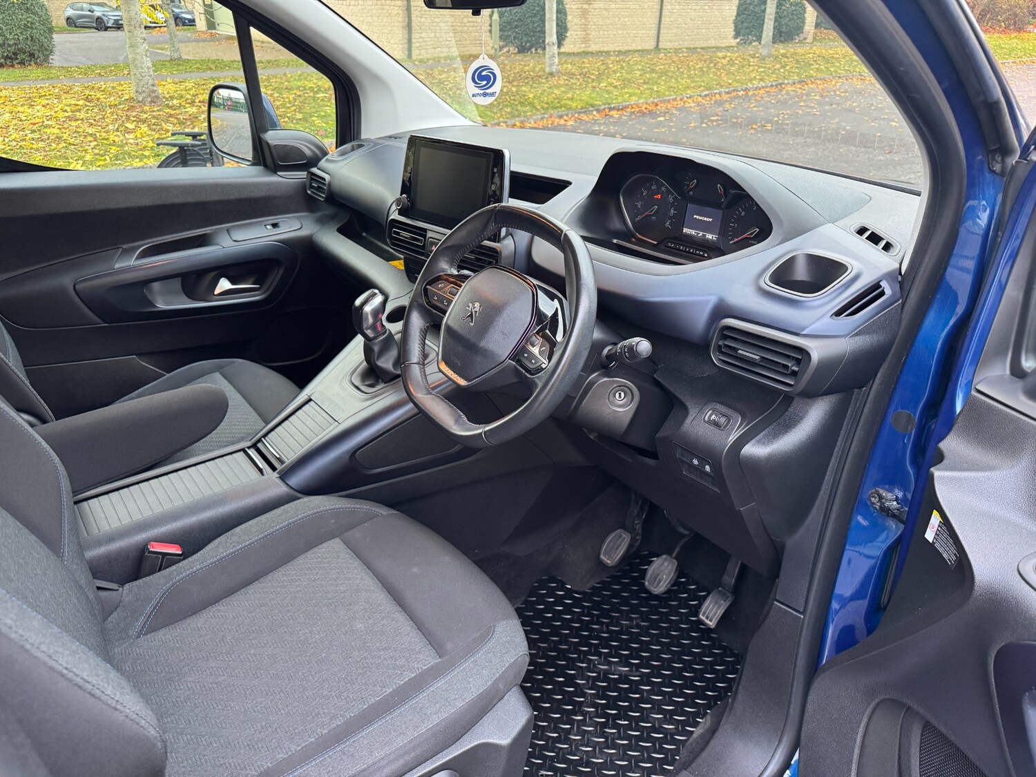 Used Peugeot Rifter 2019 for sale - 76542890: Photo 11