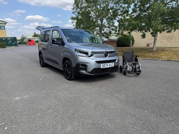 Used Citroen Berlingo 2024 for sale - 75638732: Photo 2