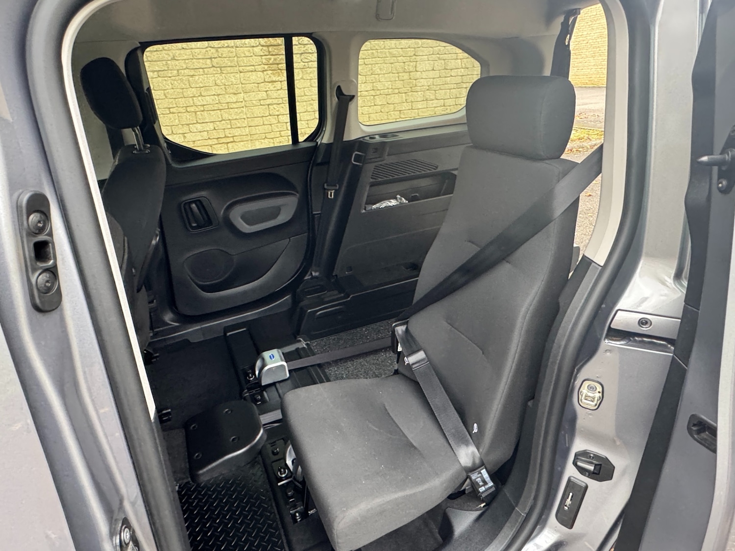 Used Peugeot Rifter 2024 for sale - 77259705: Photo 11