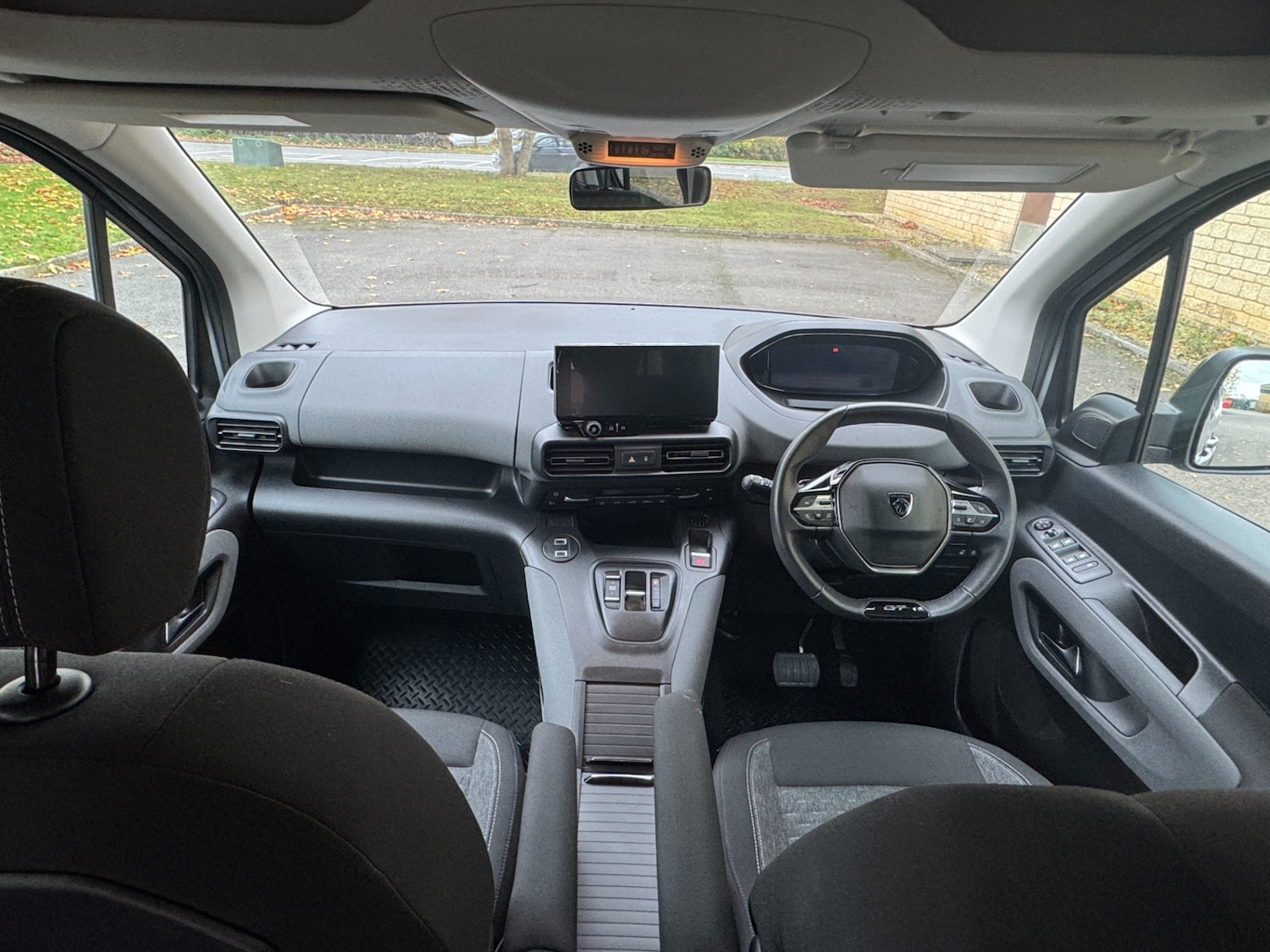 Used Peugeot Rifter 2024 for sale - 77259705: Photo 14