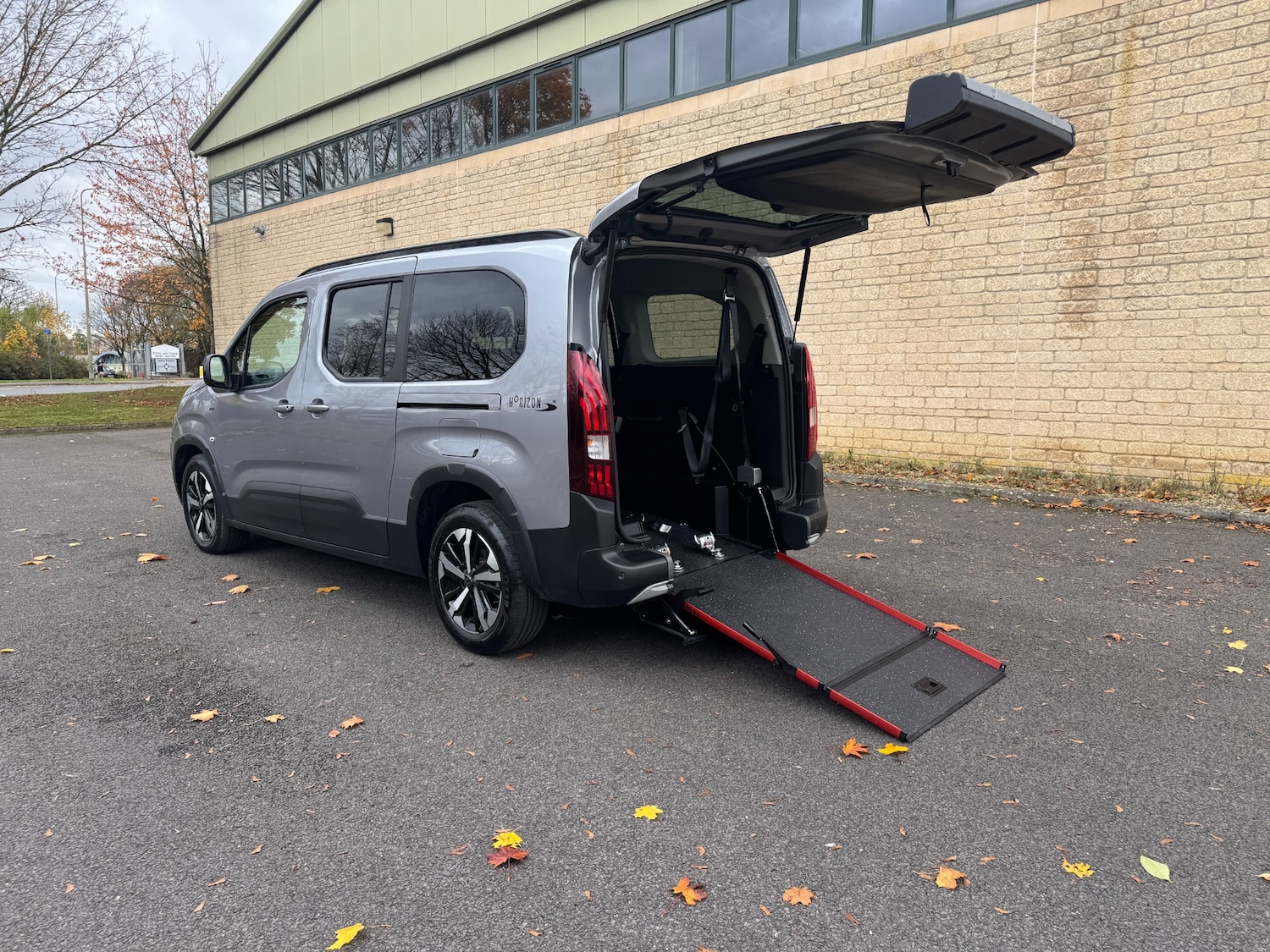 Used Peugeot Rifter 2024 for sale - 77259705: Photo 6