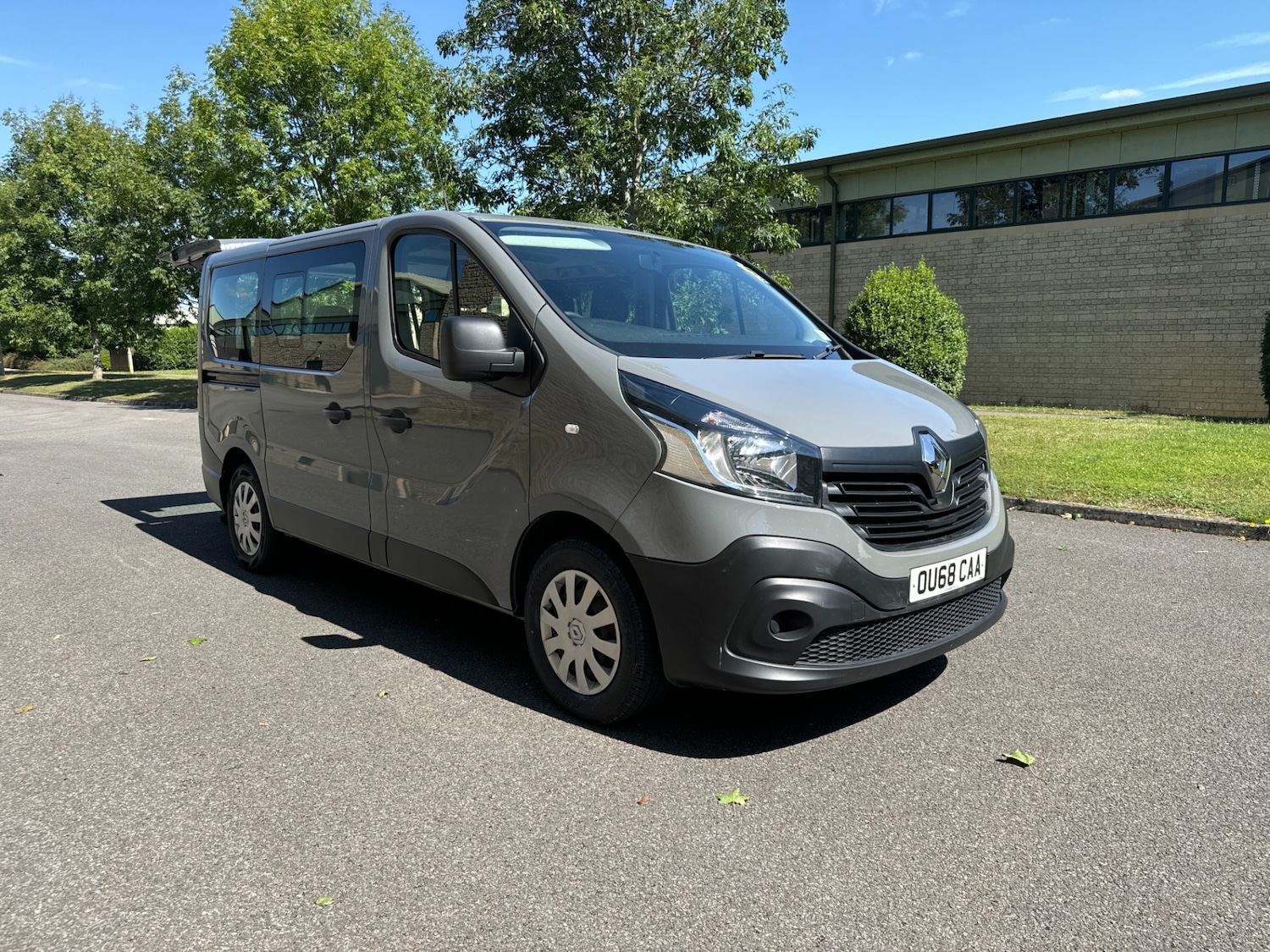 Used Renault Trafic 2018 for sale - 78066826: Photo 2