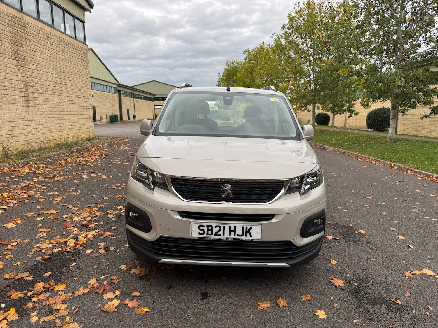 Used Peugeot Rifter 2021 for sale - 76477379: Photo 3