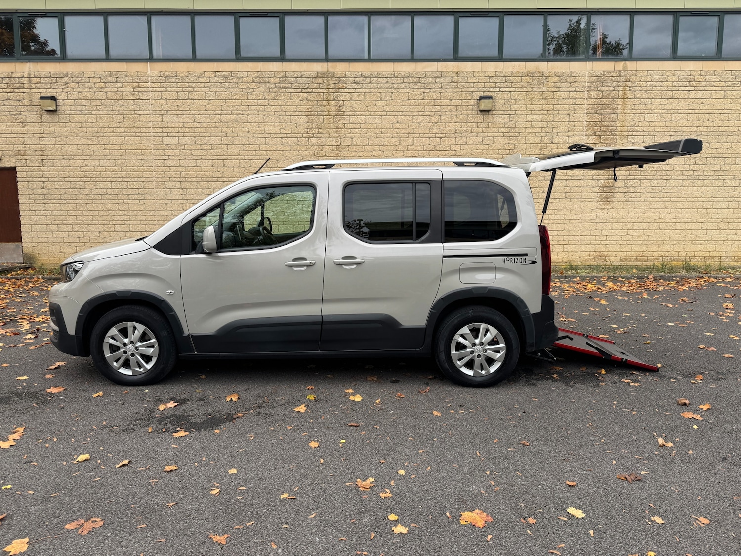 Used Peugeot Rifter 2021 for sale - 76477379: Photo 5