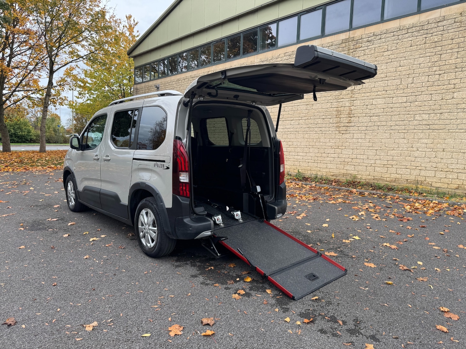 Used Peugeot Rifter 2021 for sale - 76477379: Photo 6