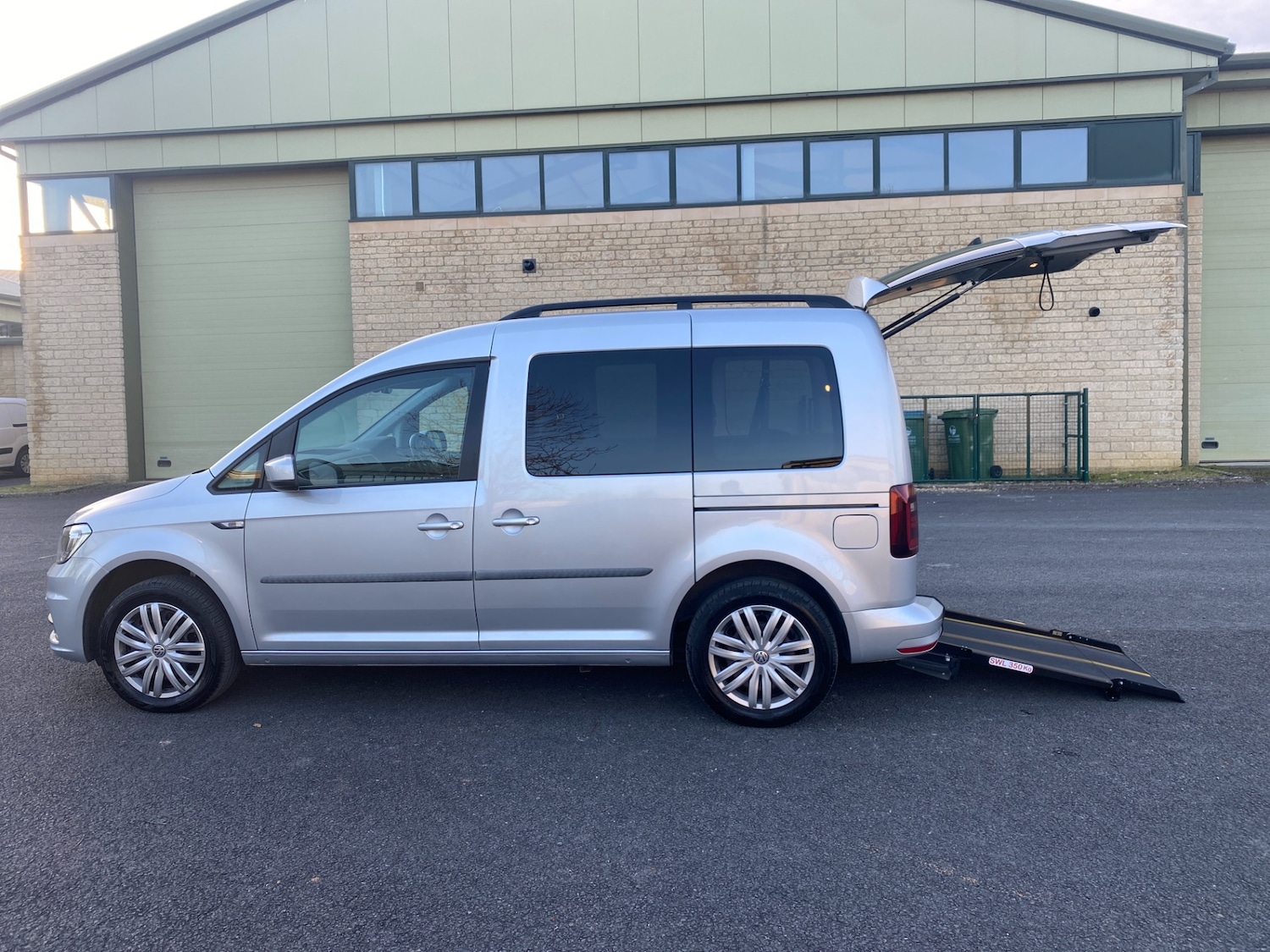 Used Volkswagen Caddy Maxi Life 2017 for sale - 77135860: Photo 11