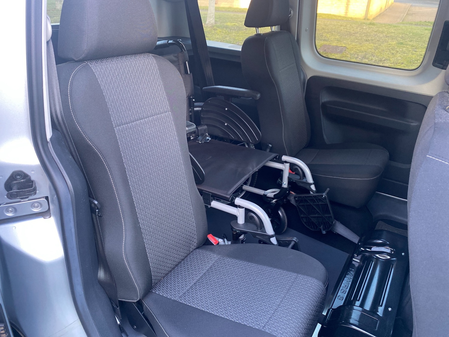 Used Volkswagen Caddy Maxi Life 2017 for sale - 77135860: Photo 17