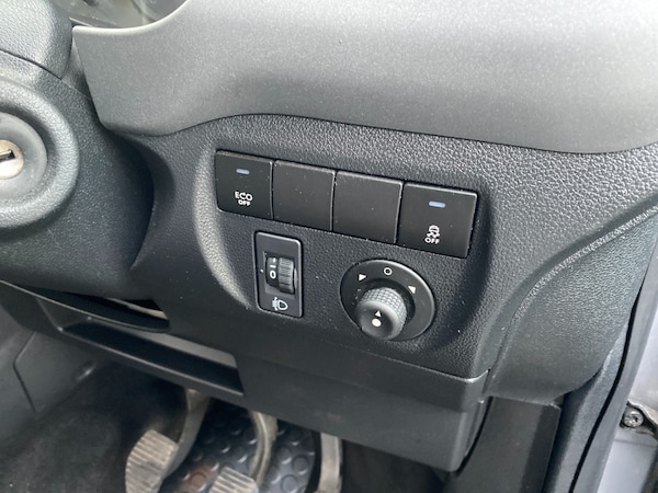 Used Peugeot Partner Tepee 2017 for sale - 75908244: Photo 18
